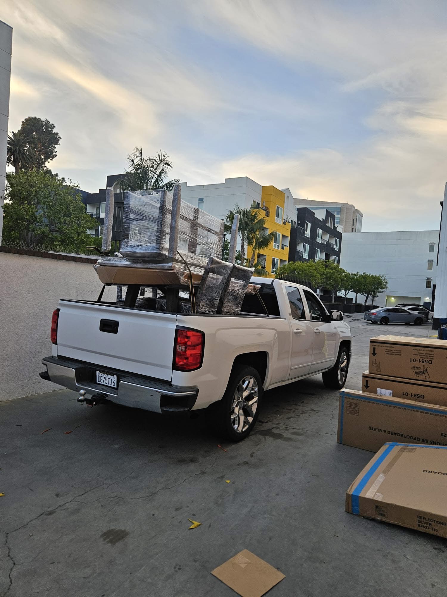 Liftoff Junk Removal Chandler AZ | Dumpster rental Same-Day Service Available