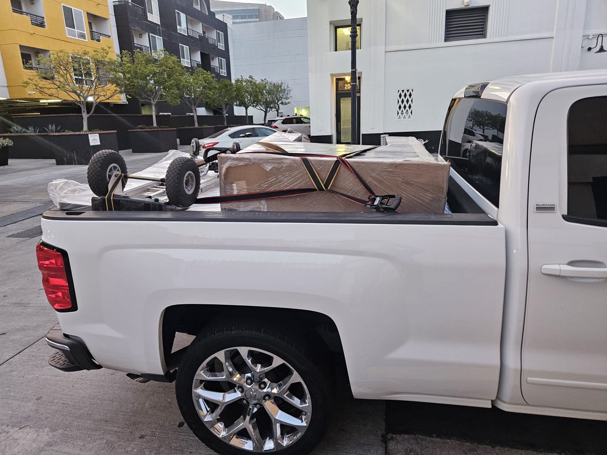 Liftoff Junk Removal Chandler AZ | Dumpster rental Same-Day Service Available