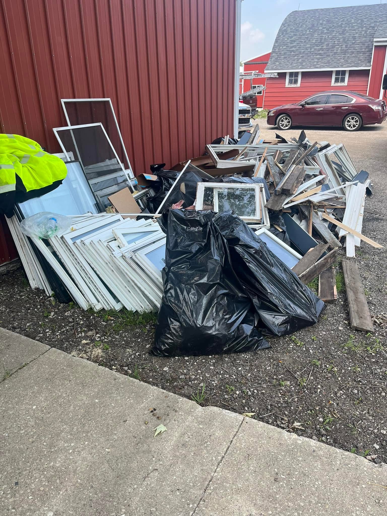 Liftoff Junk Removal Chandler AZ | Dumpster rental Same-Day Service Available