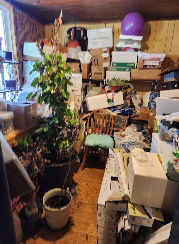 Liftoff Junk Removal Chandler AZ | Dumpster rental Same-Day Service Available