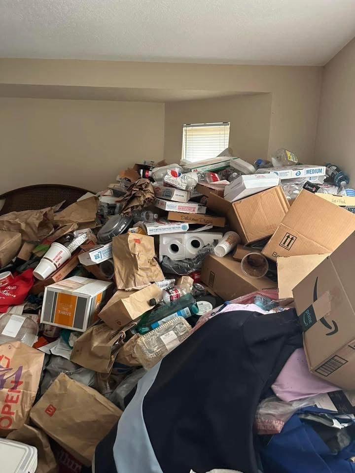Liftoff Junk Removal Chandler AZ | Dumpster rental Same-Day Service Available
