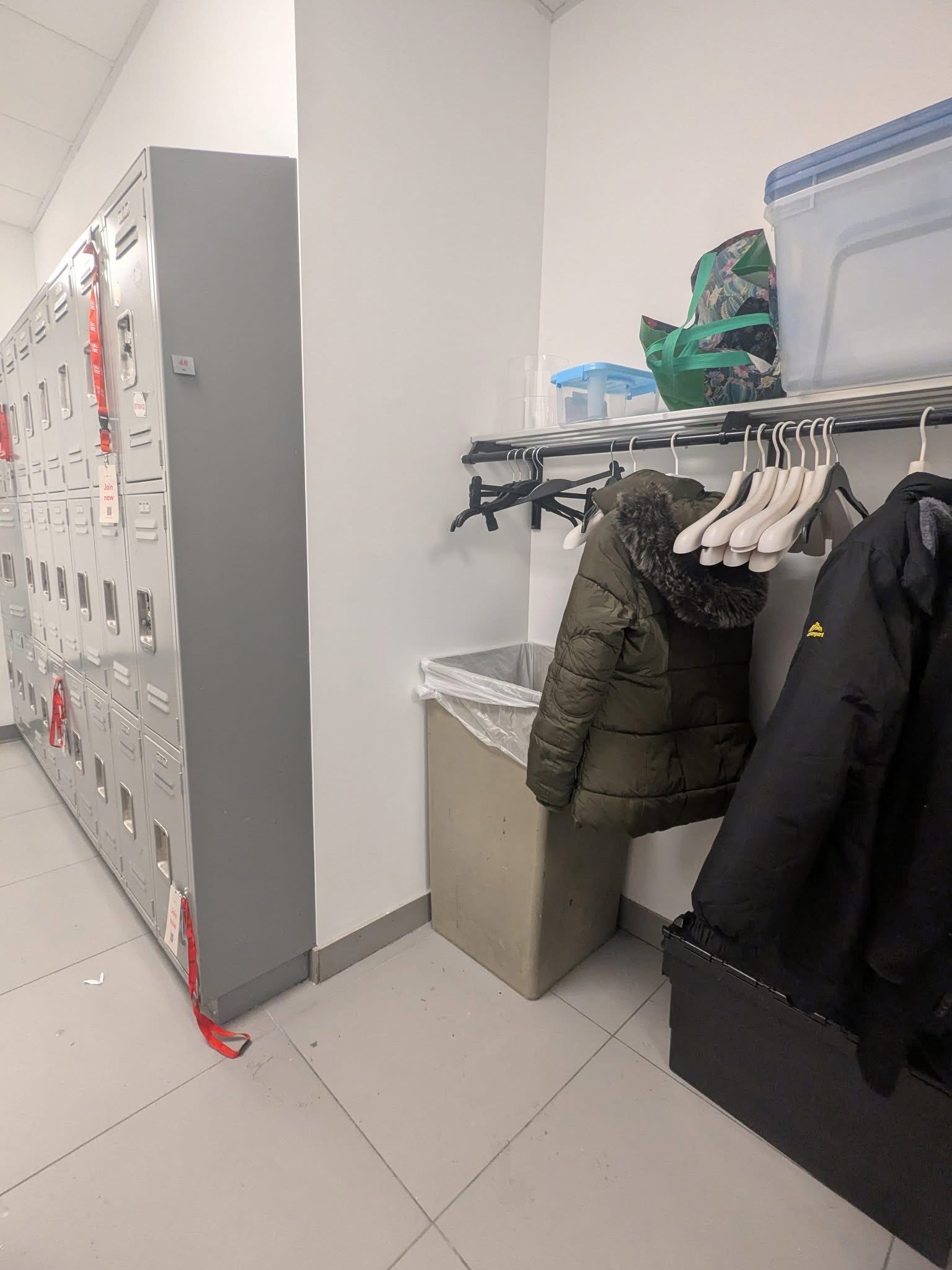 Liftoff Junk Removal Chandler AZ | Dumpster rental Same-Day Service Available